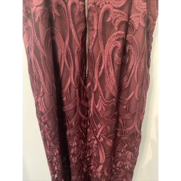 Bardot maroon lace dress size 6/small - Picture 6 of 10